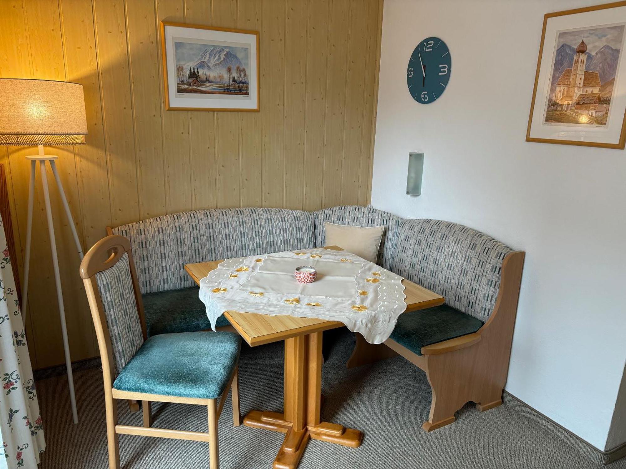 Haus Aichmann Apartment